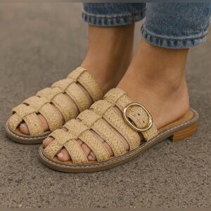 DV Dolce Vita "Falcun" Woven Fisherman Woven Mules/Sandals, Women's 9, GUC